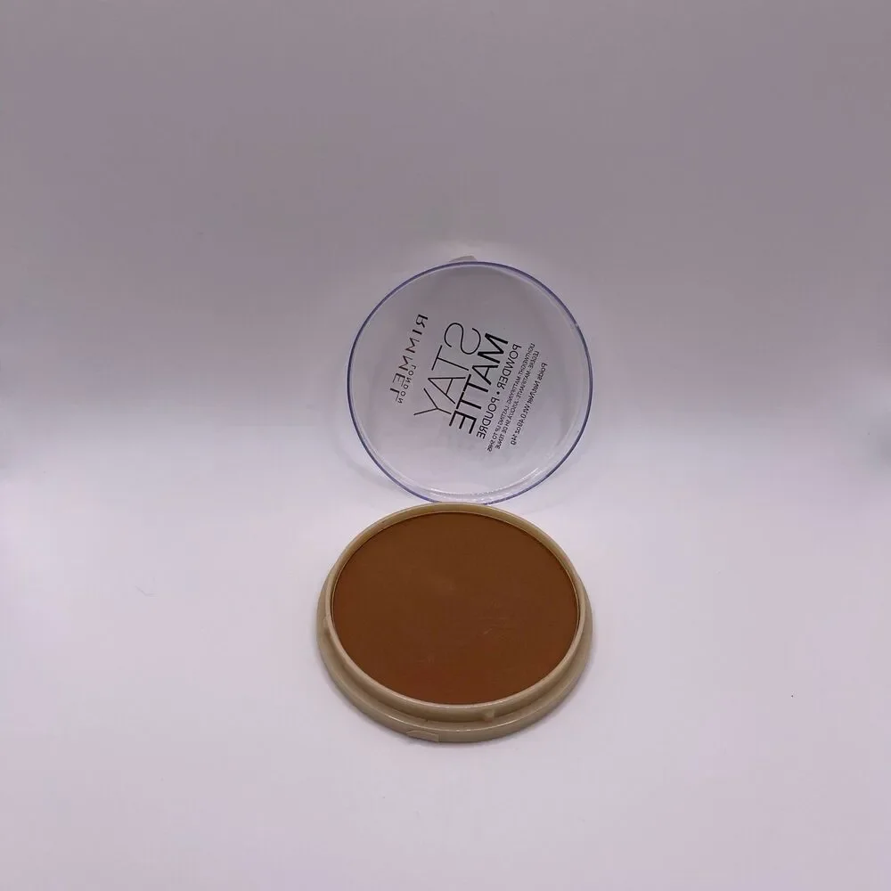 Rimmel London Stay Matte Pecan Lightweight Mattifying Pressed Powder